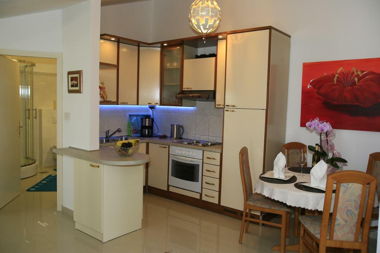 Apartment Panorama Пореч Экстерьер фото
